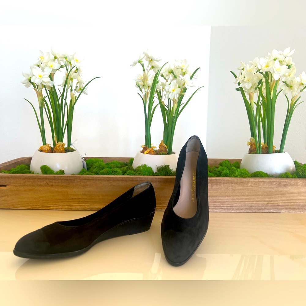 Salvatore Ferragamo Black Wedges